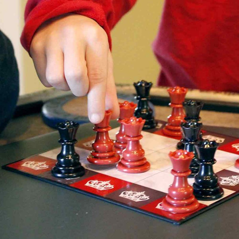 Игра-головоломка "Шахматные королевы", ThinkFun