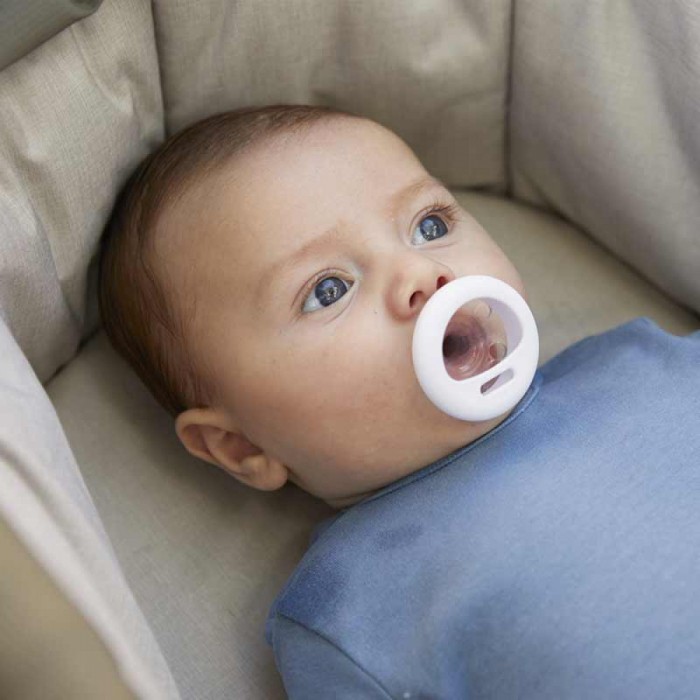 Пустушка Tommee Tippee Breast-like 6-18 міс 2 шт (TT0296)