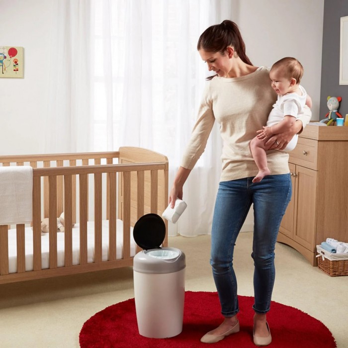 Накопичувач підгузків Tommee Tippee Sangenic Simplee + 1 змінна касета Білий (TT0070)