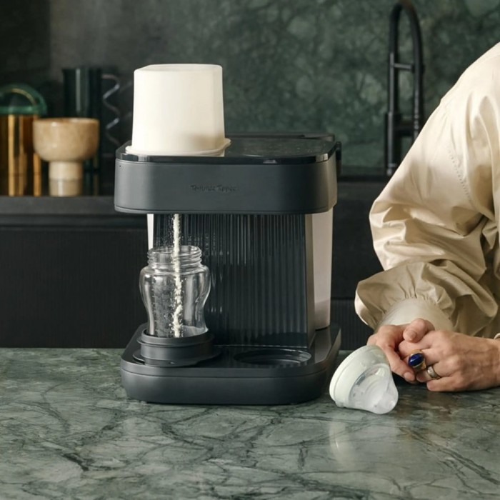 Машина для приготування суміші Tommee Tippee Perfect Prep Pro (TT0535)